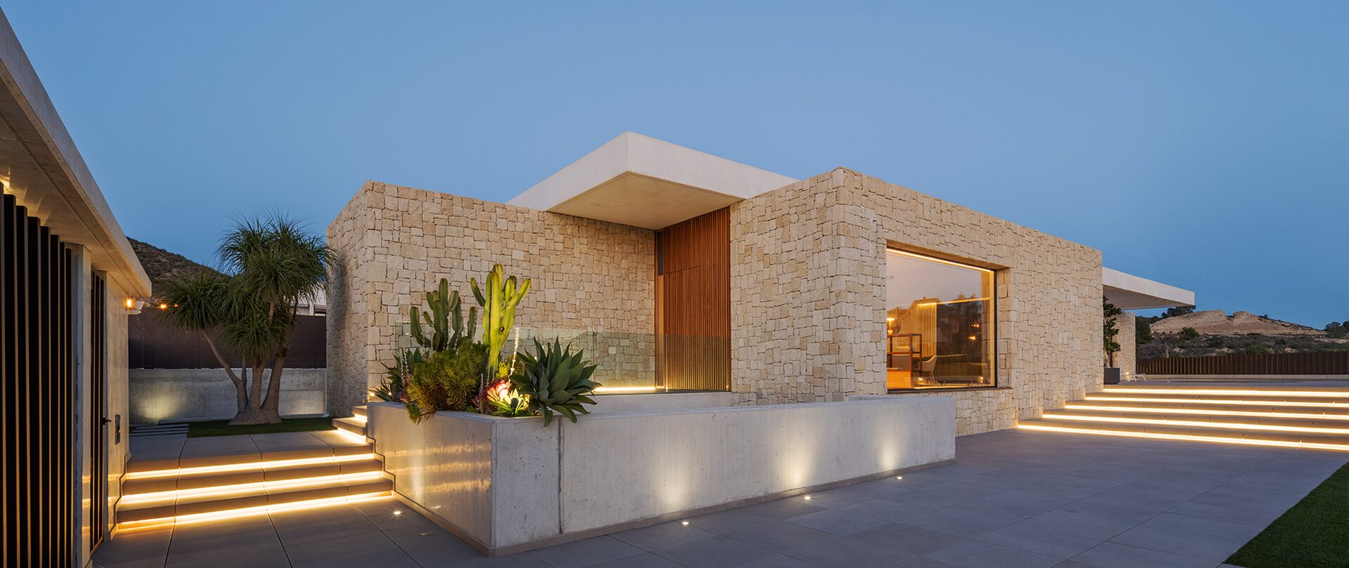 CASA DE PIEDRA